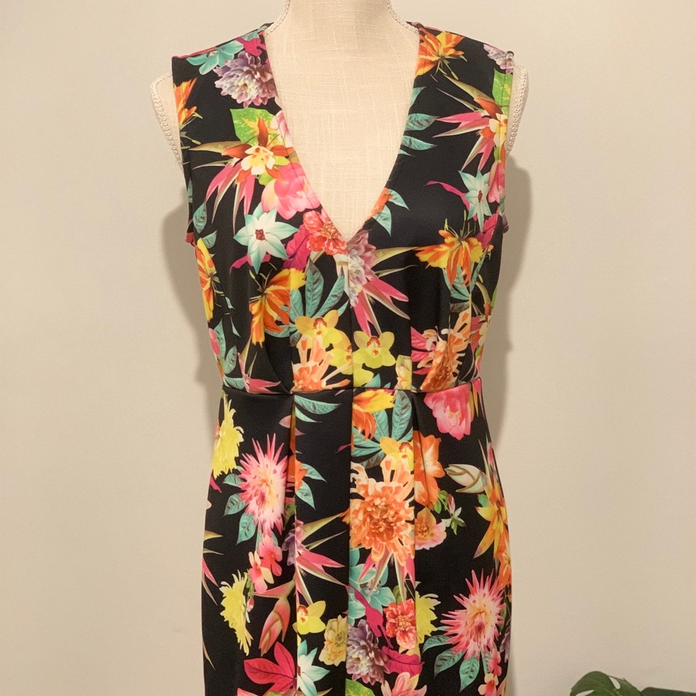 Colorful summer/spring dress by Venus